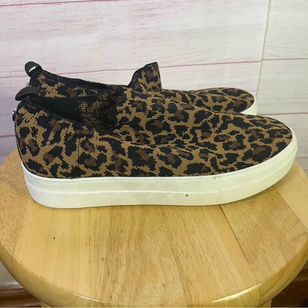 Steve Madden Darayl leopard print slip-on sneakers Size 8‎ - Picture 8 of 8